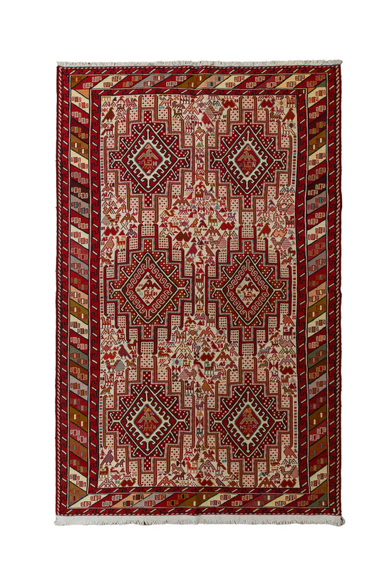 Sufi | 4’2 x 6’8