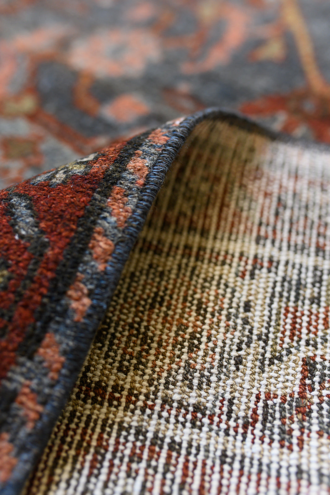 Wallada | 3’6 x 10’2