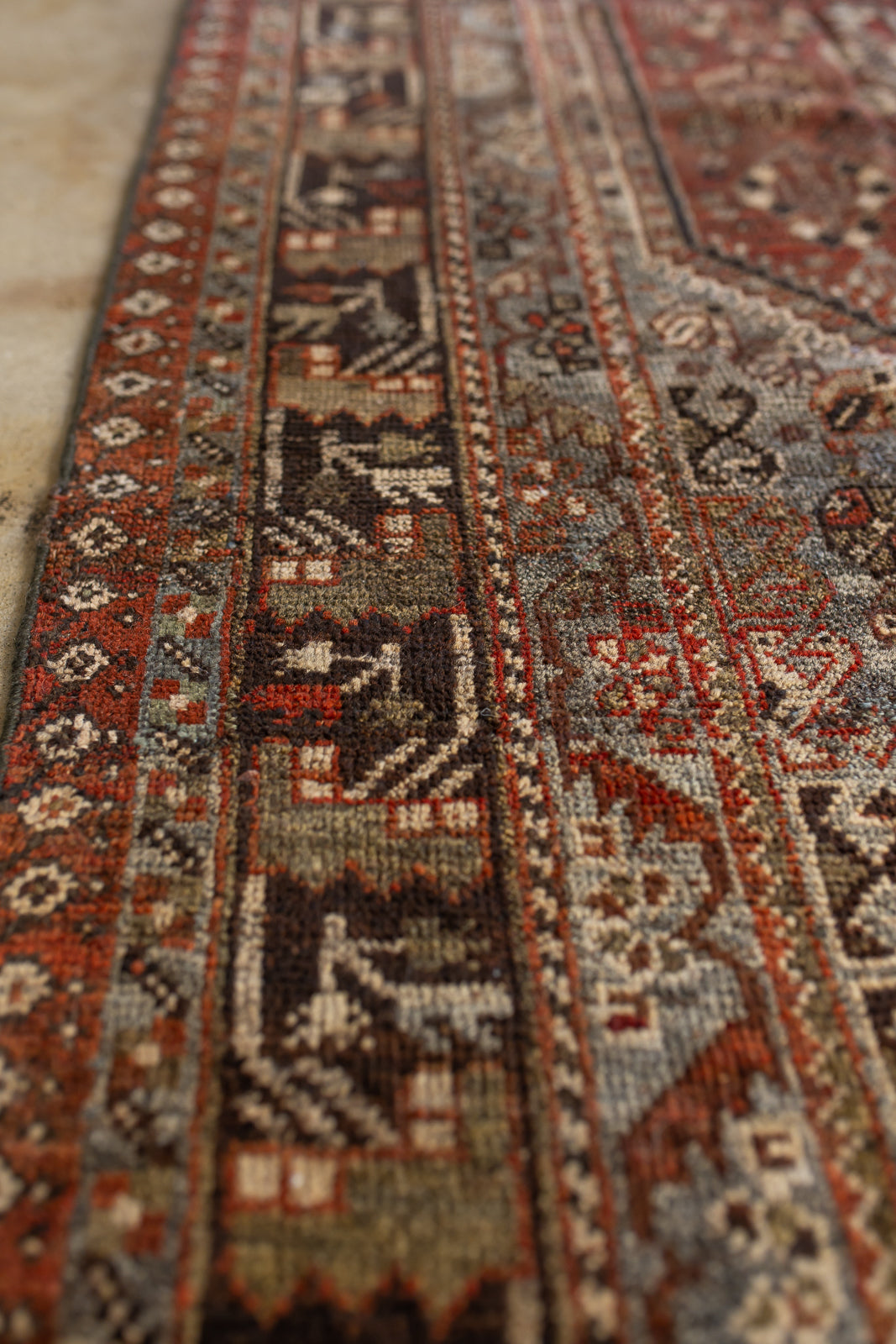 Ahsan | 7’2 x 9’8