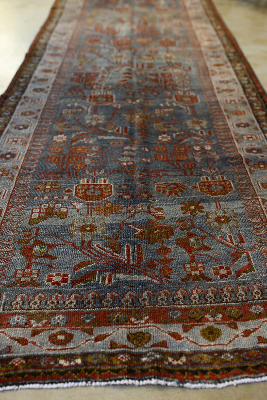 Hamdun | 3’11 x 12’