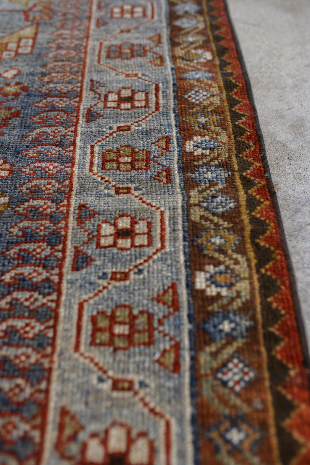 Hamdun | 3’11 x 12’