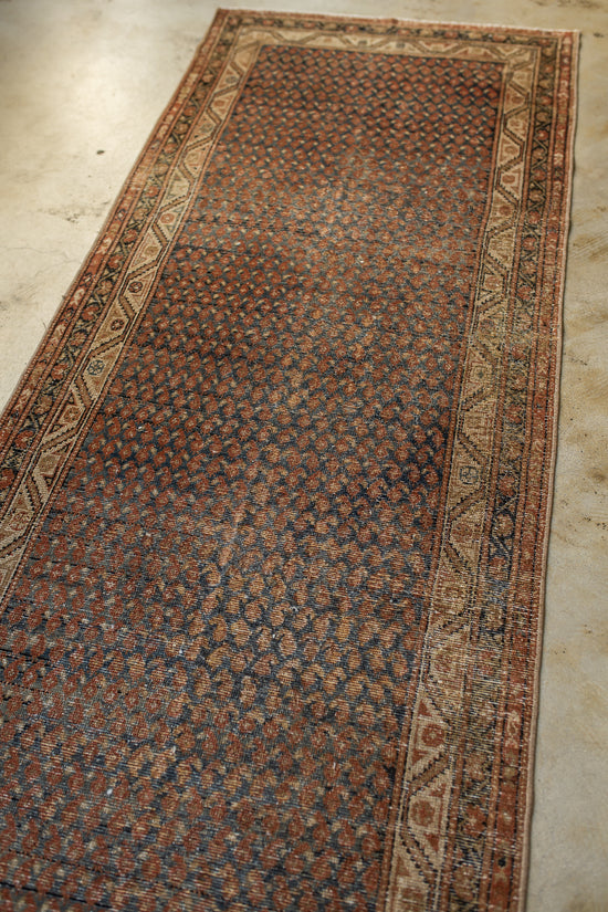 Badra | 3’3 x 15’3