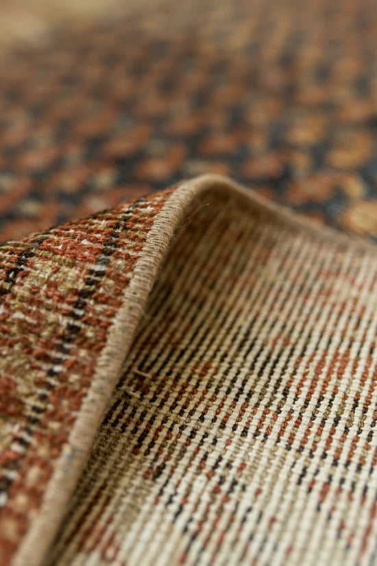 Badra | 3’3 x 15’3