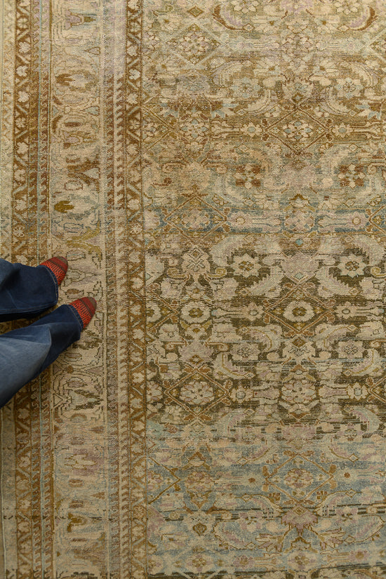 Jalida | 6’7 x 10’3