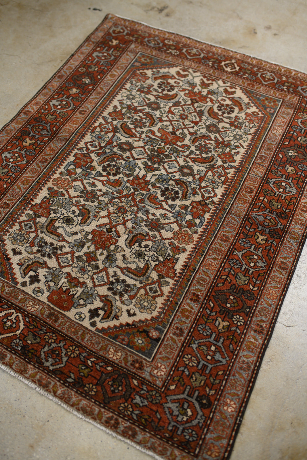 Suna | 3’6 x 4’7