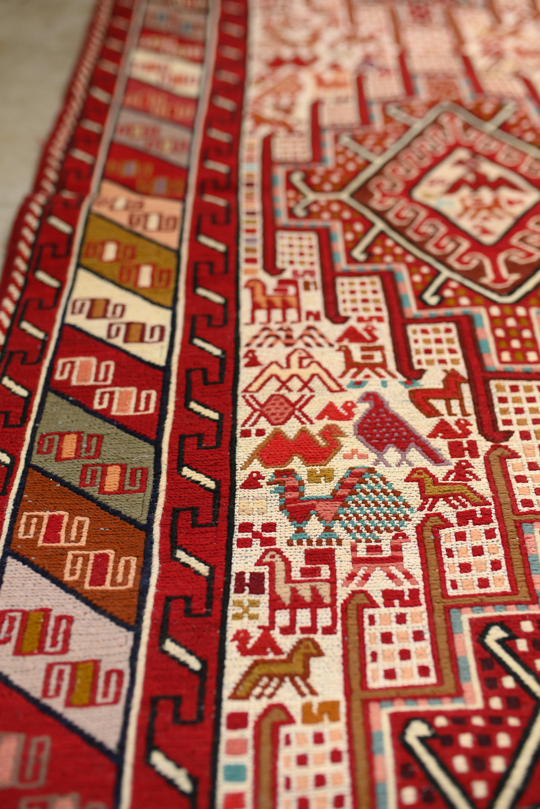 Sufi | 4’2 x 6’8