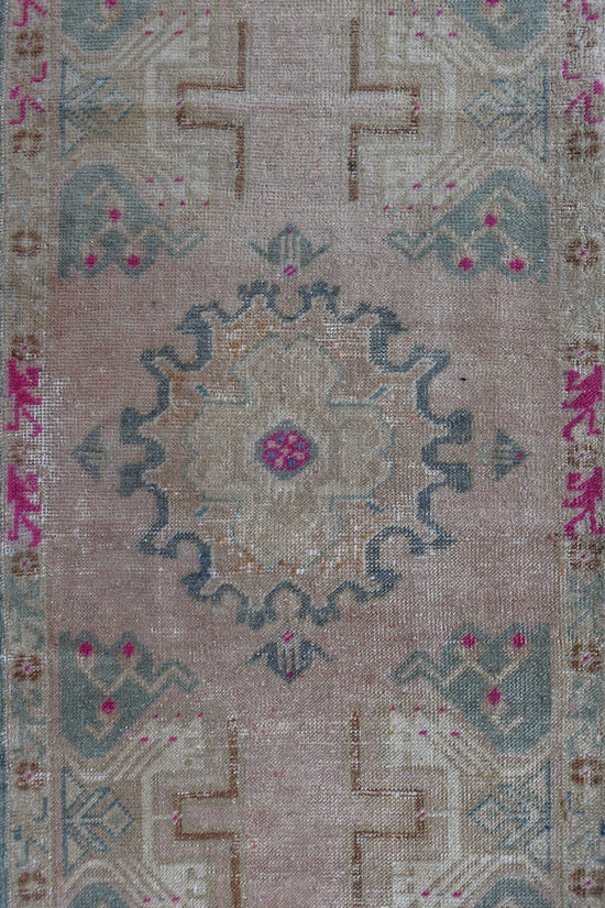 No. 265 | 1'10 x 3'11