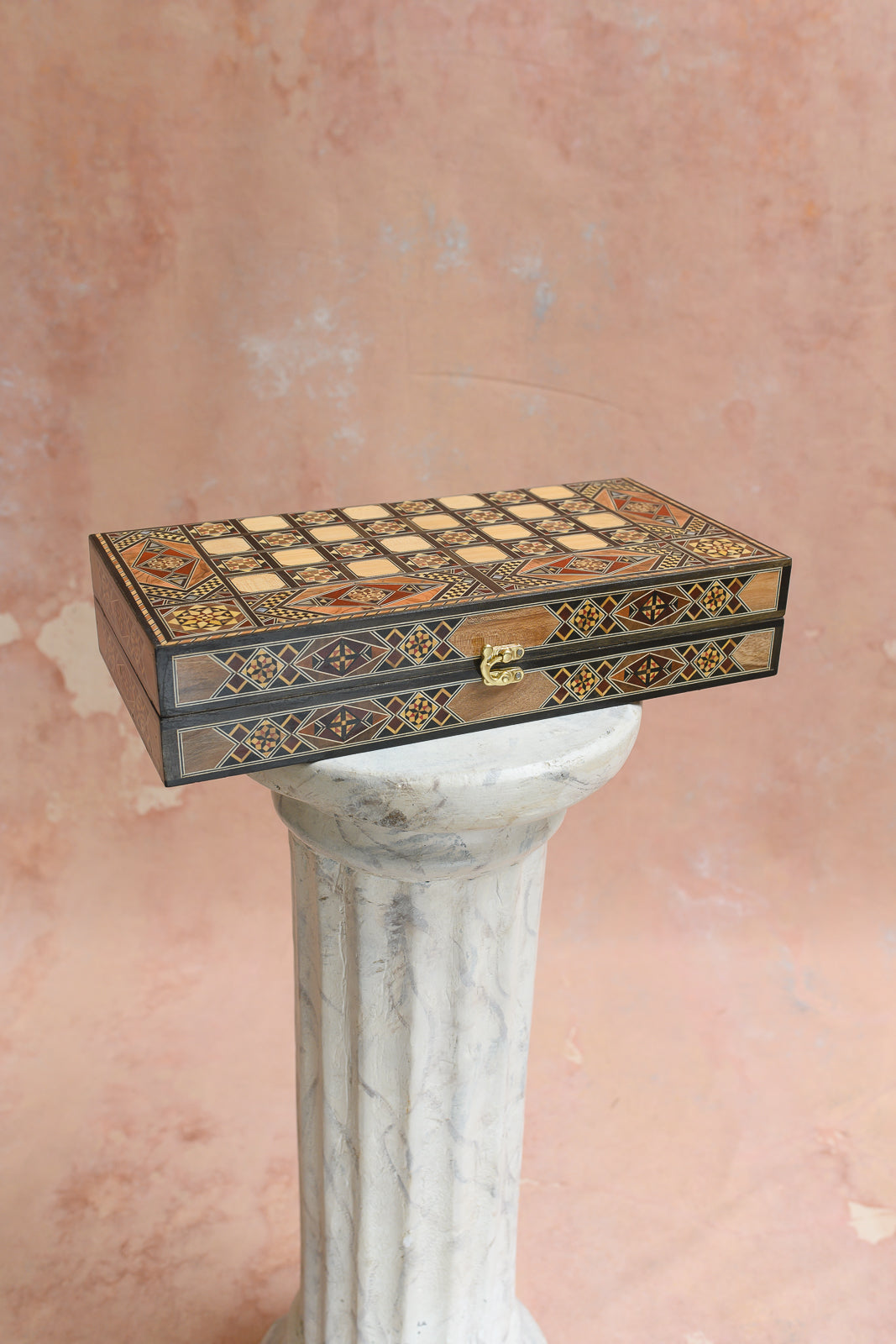 Damascus wood marquetry backgammon box closed, showing chessboard lid