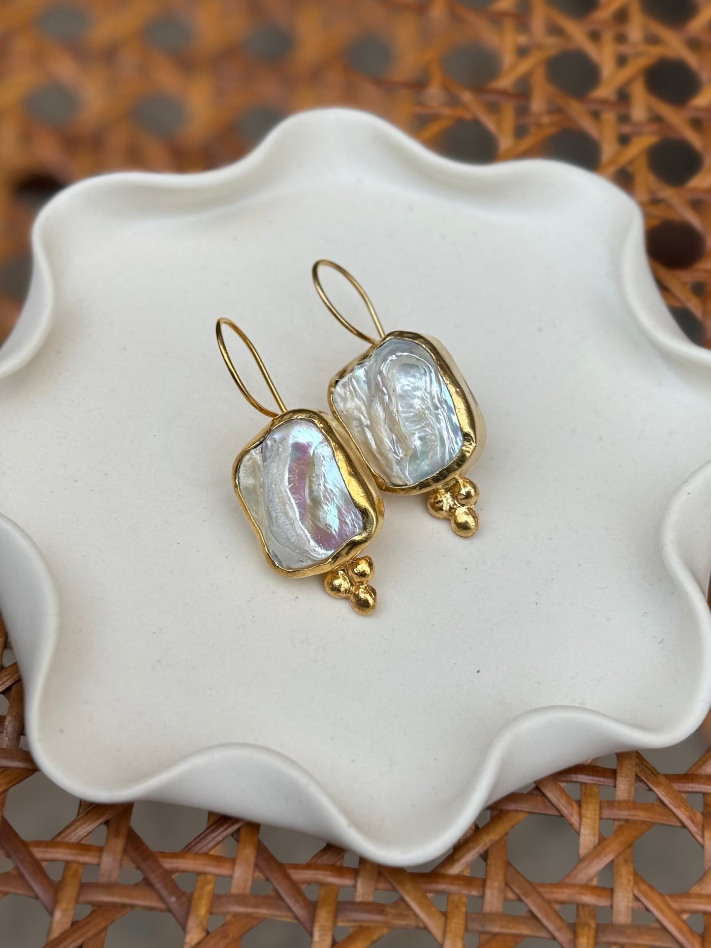Pearly MC earrings