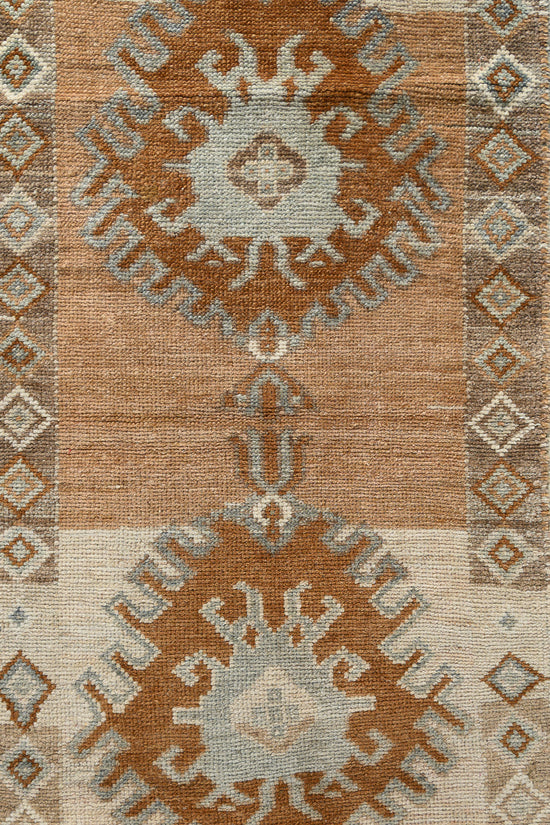 No. 0258 | 1'8 x 3'6