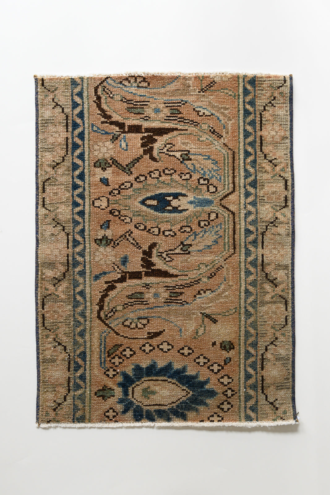 No. 260 (Pair) | 1'8 x 2'3