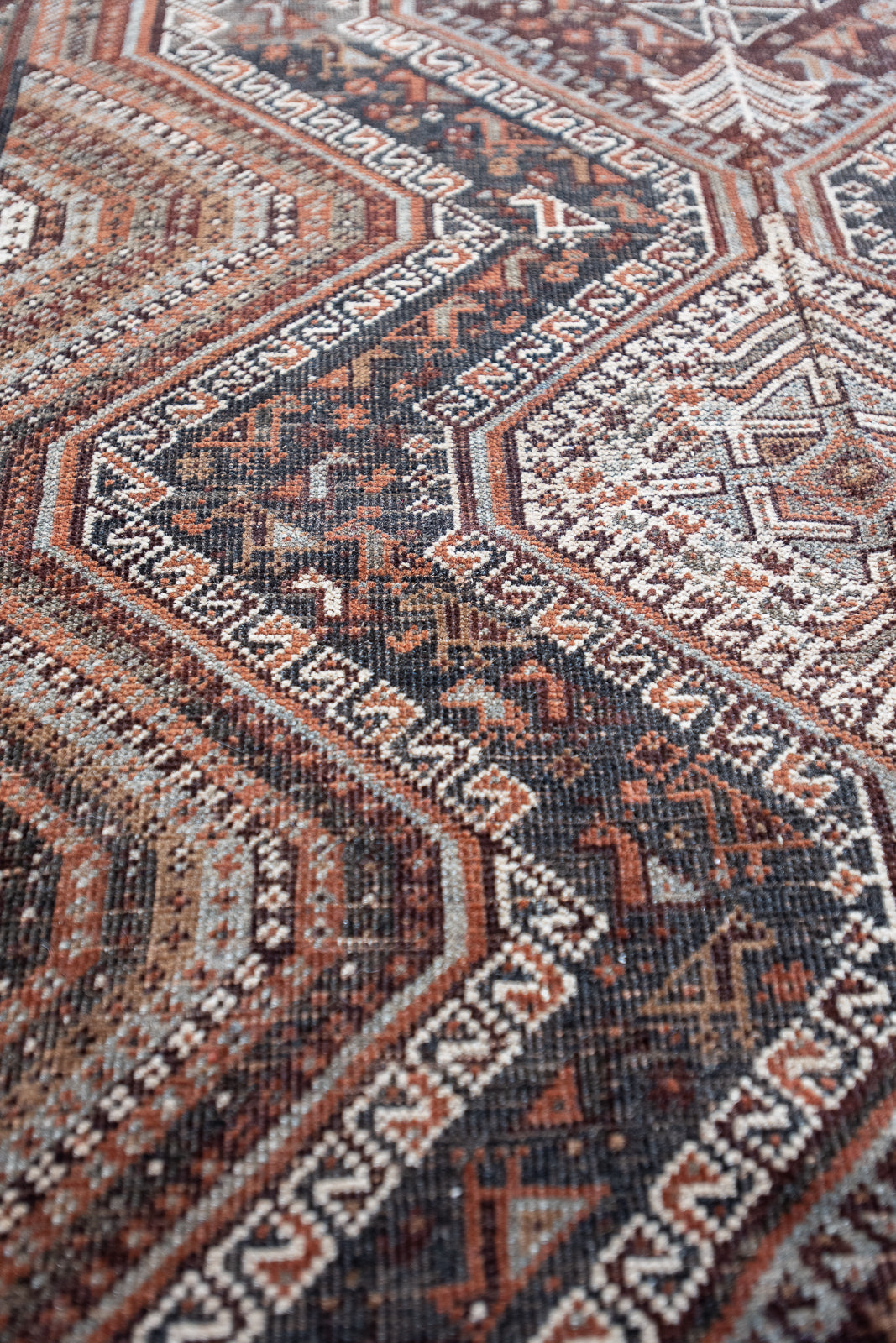 Nadeen Rugs Vintage Persian and Turkish Rugs | Medium Wool Area Rug – minimalchaos